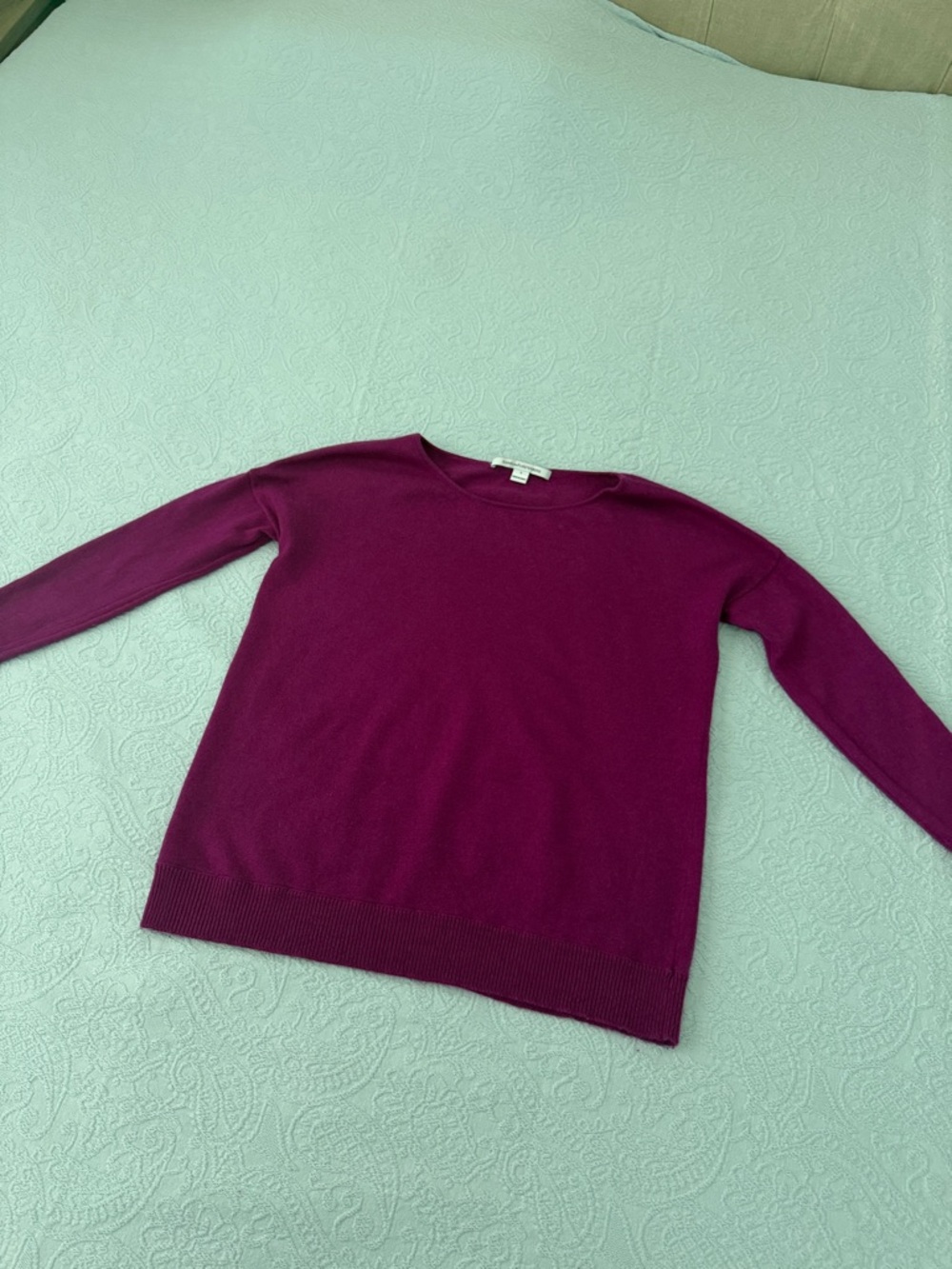 Diane Von Furstenberg magenta (berry) oversized Crewneck Sweater